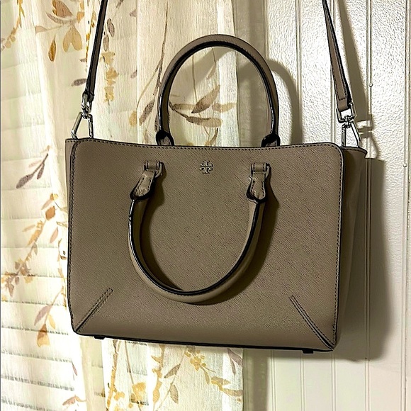 Like new Tory Burch crossbody
